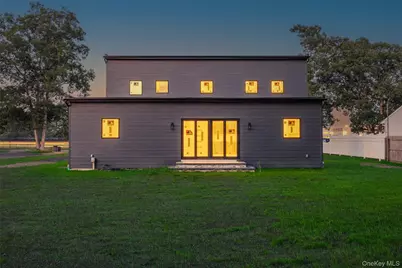 26 Tremont Avenue, Patchogue, NY 11772 - Photo 6