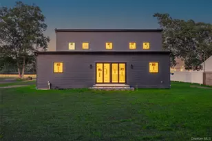 26 Tremont Ave, Patchogue, NY 11772 - Photo 6