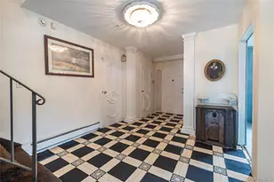 3843 Sally Ln, Oceanside, NY 11572 - Photo 10