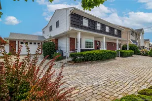 3843 Sally Ln, Oceanside, NY 11572 - Photo 2