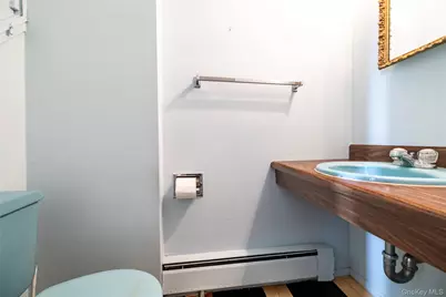 3843 Sally Lane, Oceanside, NY 11572 - Photo 16