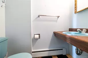 3843 Sally Ln, Oceanside, NY 11572 - Photo 16