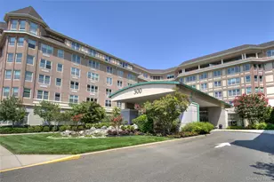 300 E Overlook, Port Washington, NY 11050 - Photo 14