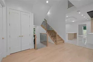 45 Grove St, Monsey, NY 10952 - Photo 10