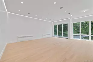 45 Grove St, Monsey, NY 10952 - Photo 12