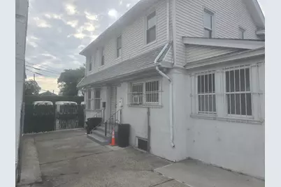 8742 Van Wyck Expressway, Richmond Hill, NY 11418 - Photo 4