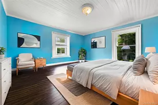 9 Willow St, Glen Cove, NY 11542 - Photo 8