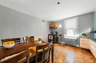 9 Willow St, Glen Cove, NY 11542 - Photo 6