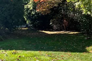 2566 Middle Country Rd, Centereach, NY 11720 - Photo 24