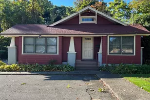 2566 Middle Country Rd, Centereach, NY 11720 - Photo 2