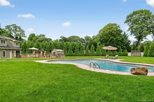 23 Gloria Ln, Huntington, NY 11743 - Photo 40