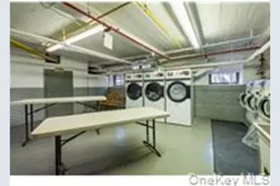 7234 Austin Street #D4, Forest Hills, NY 11375 - Photo 8