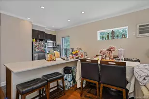 70-49 66th Pl, Glendale, NY 11385 - Photo 6