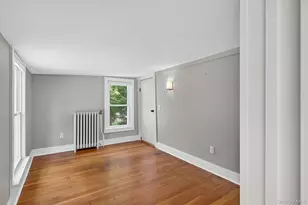 14 Oak St, Rhinebeck, NY 12572 - Photo 16