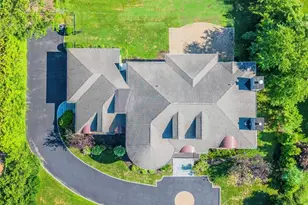 117 Crabapple Rd, Manhasset, NY 11030 - Photo 44