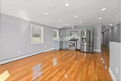 18821 118th Avenue, Saint Albans, NY 11412 - Photo 10