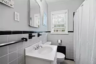 25 Hillside Ave, Woodbury, NY 11797 - Photo 12