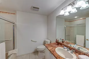 93 Carriage Ln, Plainview, NY 11803 - Photo 22