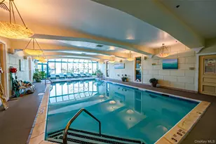 93 Carriage Ln, Plainview, NY 11803 - Photo 32