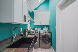 12 Griffen Ct, Miller Place, NY 11764 - Photo 34