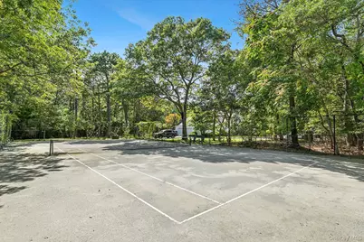 12 Honeysuckle Lane, East Quogue, NY 11942 - Photo 24