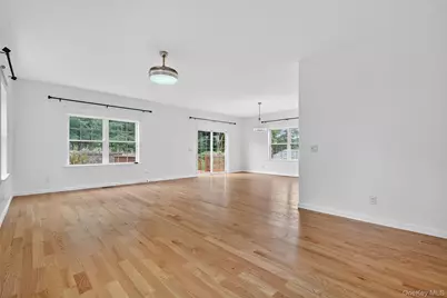 42 E Vincent Street, Elmsford, NY 10523 - Photo 6