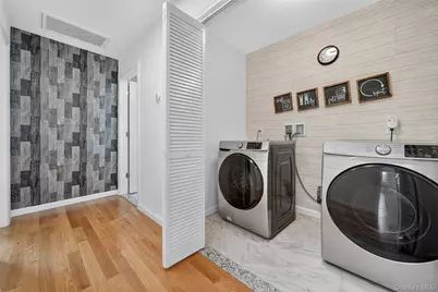 42 E Vincent Street, Elmsford, NY 10523 - Photo 28