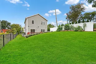 42 E Vincent St, Elmsford, NY 10523 - Photo 38