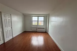 825 Morrison Ave, Bronx, NY 10473 - Photo 10