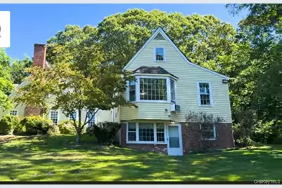 24 Hawkins Road, Stony Brook, NY 11790 - Photo 16