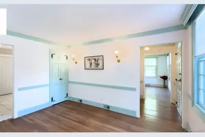 24 Hawkins Road, Stony Brook, NY 11790 - Photo 10