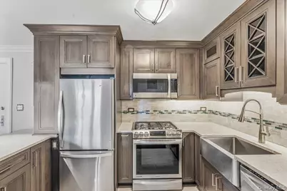 17-85 215th Street #5F, Bayside, NY 11360 - Photo 10