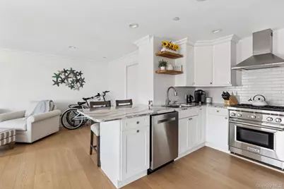 26 W Broadway #803, Long Beach, NY 11561 - Photo 6