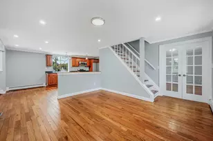 904 Hawkins Ave, Lake Grove, NY 11755 - Photo 4