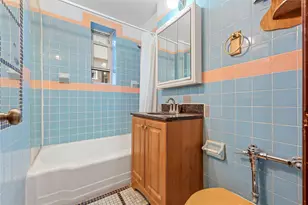 39-20 52nd St, Woodside, NY 11377 - Photo 4