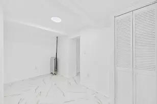 194-34 115th Rd, Saint Albans, NY 11412 - Photo 32