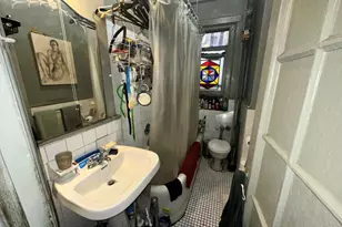 203 W 81st St, New York, NY 10024 - Photo 12