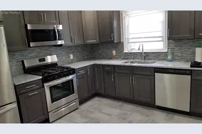 246-11 Memphis Avenue, Rosedale, NY 11422 - Photo 6