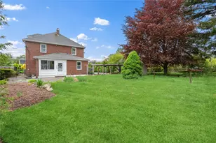 1030 Glen Cove Ave, Glen Head, NY 11545 - Photo 24