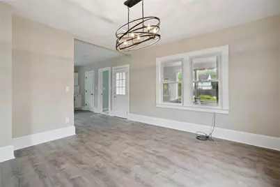 1030 Glen Cove Avenue, Glen Head, NY 11545 - Photo 8