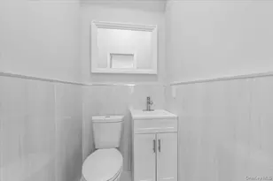 129-08 Francis Lewis Blvd, Springfield Gardens, NY 11413 - Photo 16