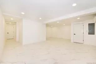 147 Norman St, New Hyde Park, NY 11040 - Photo 28