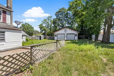 59 Irish Lane, East Islip, NY 11730 - Photo 14