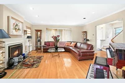 110-39 67 Drive, Forest Hills, NY 11375 - Photo 2