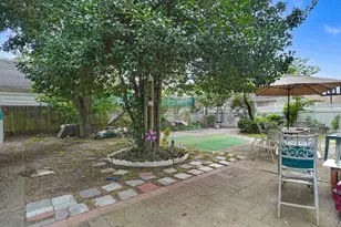 6 Windsor Pl, Lynbrook, NY 11563 - Photo 22