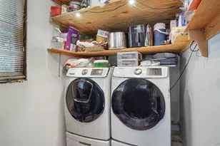 6 Windsor Pl, Lynbrook, NY 11563 - Photo 20