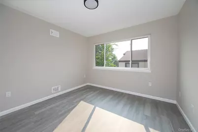 2206 Mulberry Court, Poughkeepsie, NY 12603 - Photo 16