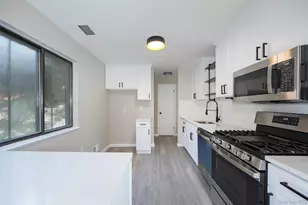 2206 Mulberry Ct, Poughkeepsie, NY 12603 - Photo 6