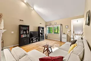 156 Stone Meadow, South Salem, NY 10590 - Photo 6