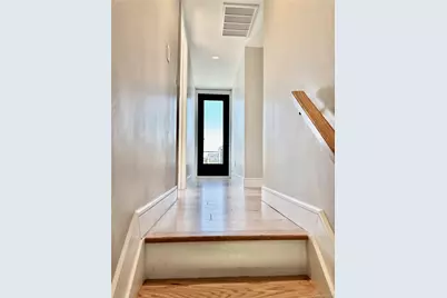 188 Sequams Lane Cen, West Islip, NY 11795 - Photo 16